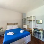 Villino San Cosimato, Nel Cuore Di Trastevere